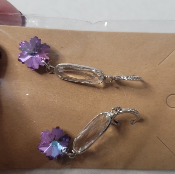 Purple Iridescent Floral Earrings NWT - Picture 3 of 5